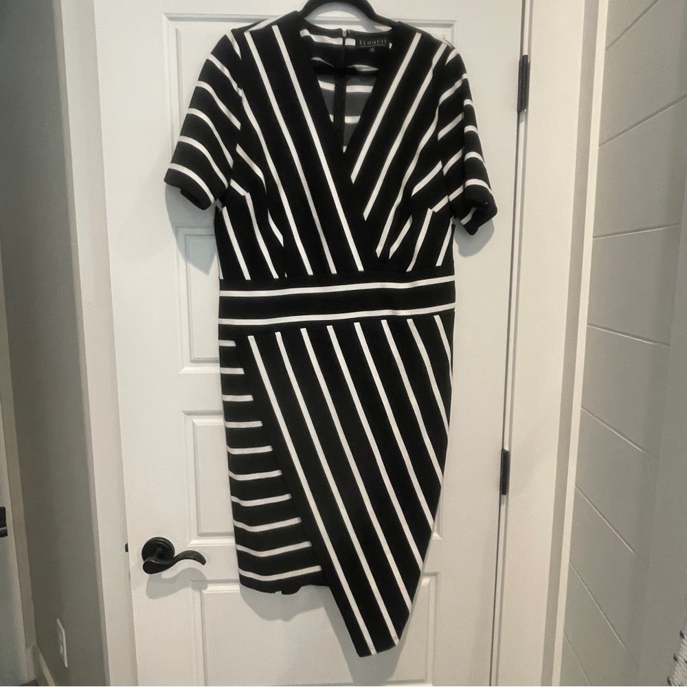 Eloquii Black White Asymmetric Sheath Dress High-Low Hem Short Sleeve 18/20